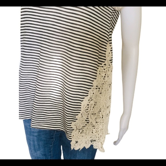 MEADOW RUE (Anthro) Stripe Top With Crochet Front & Side Detail Navy Blue Sz XS - Picture 7 of 13